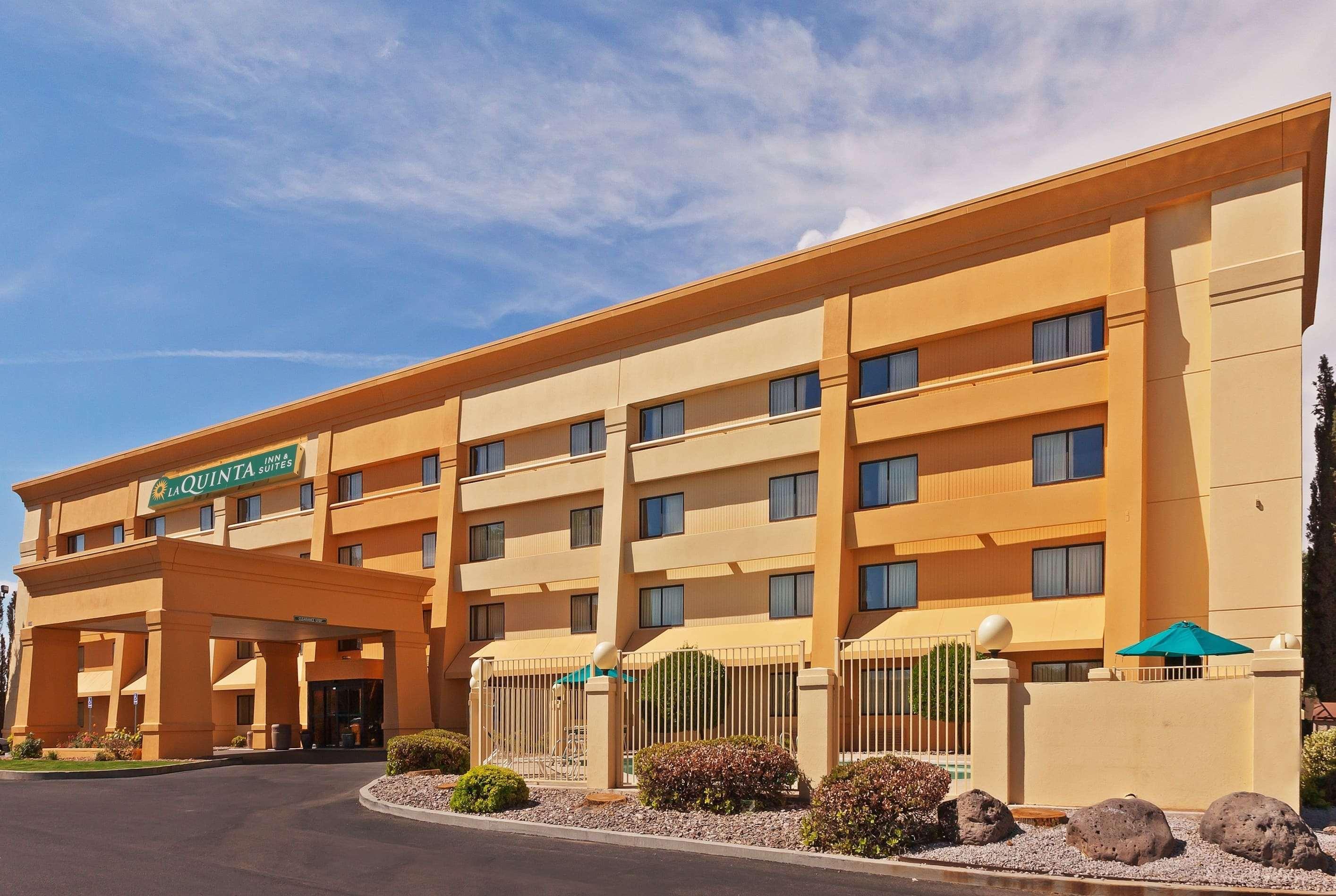 La Quinta Inn & Suites By Wyndham Las Cruces Organ Mountain Exterior photo